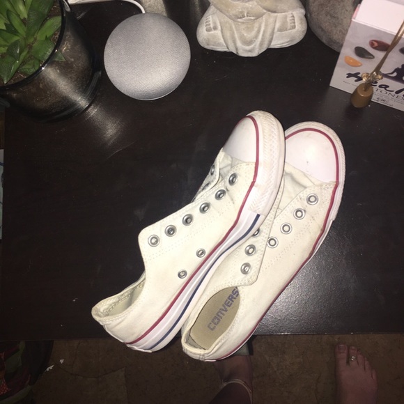white converse laces